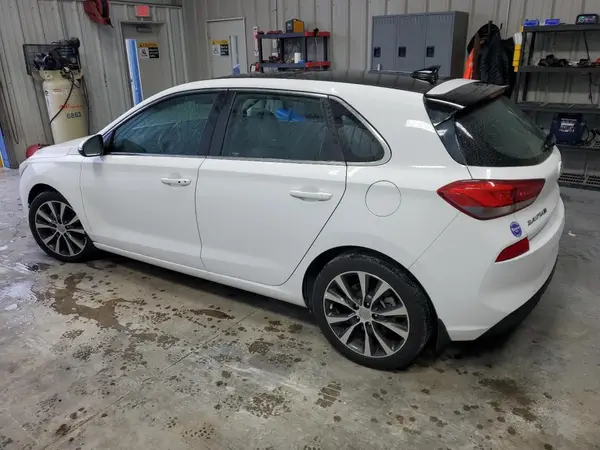 KMHH35LE9JU054367 2018 HYUNDAI ELANTRA - Image 2