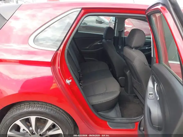KMHH35LE9JU062775 2018 HYUNDAI ELANTRA - Image 8