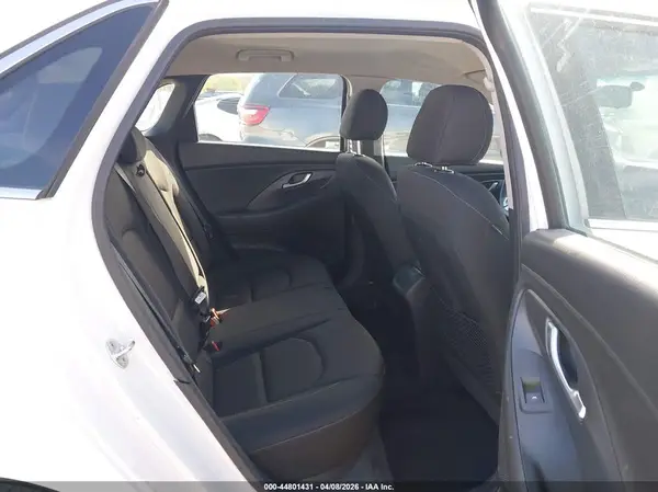 KMHH35LE9JU063067 2018 HYUNDAI ELANTRA - Image 8