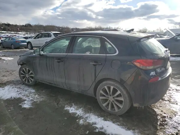 KMHH35LE9JU074828 2018 HYUNDAI ELANTRA - Image 2