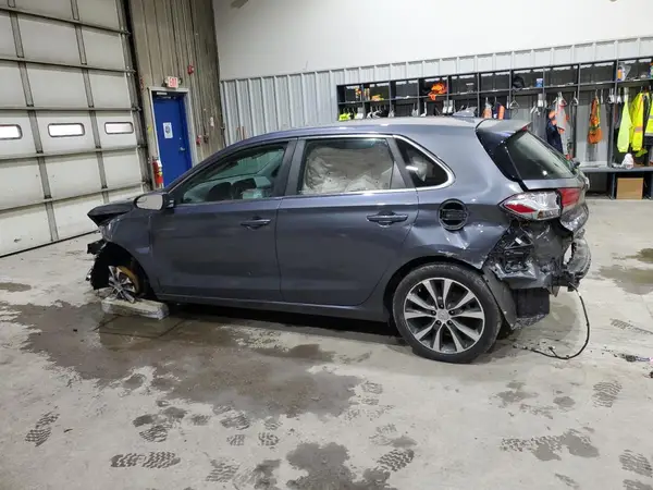 KMHH35LE9JU077695 2018 HYUNDAI ELANTRA - Image 2