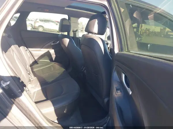 KMHH35LE9JU078054 2018 HYUNDAI ELANTRA - Image 8