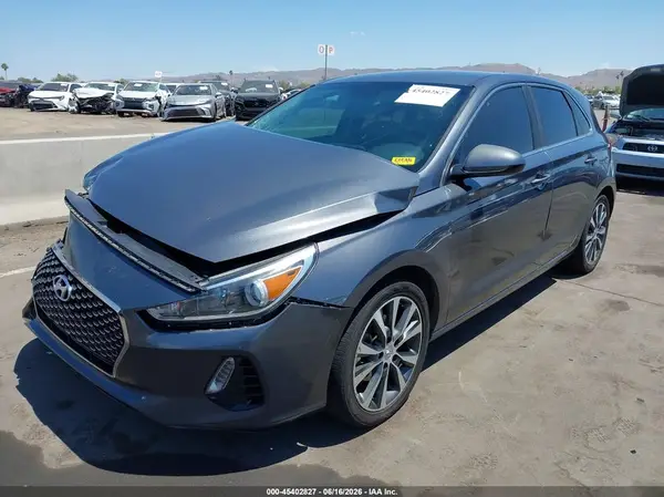 KMHH35LE9KU088892 2019 HYUNDAI ELANTRA - Image 2