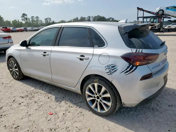 KMHH35LE9KU097477 2019 HYUNDAI ELANTRA - Image 2