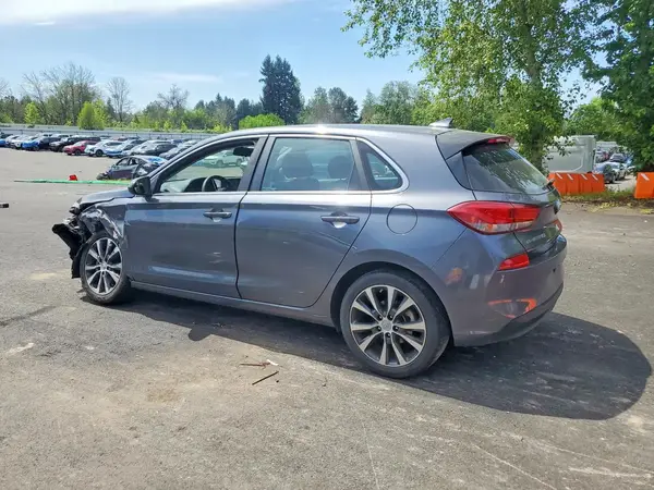 KMHH35LE9KU099813 2019 HYUNDAI ELANTRA - Image 2