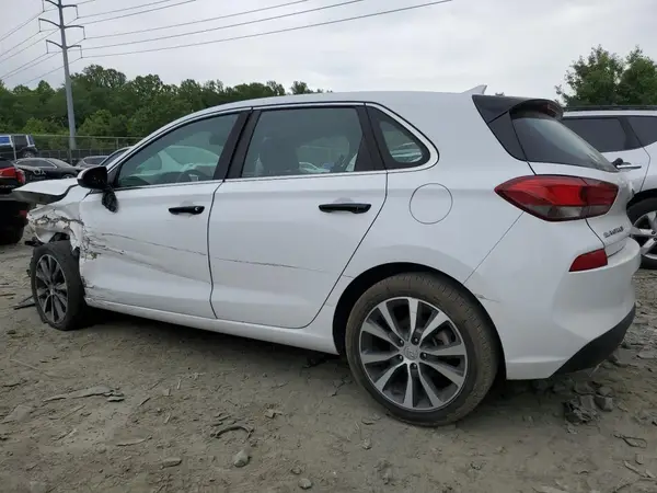 KMHH35LE9KU107862 2019 HYUNDAI ELANTRA - Image 2