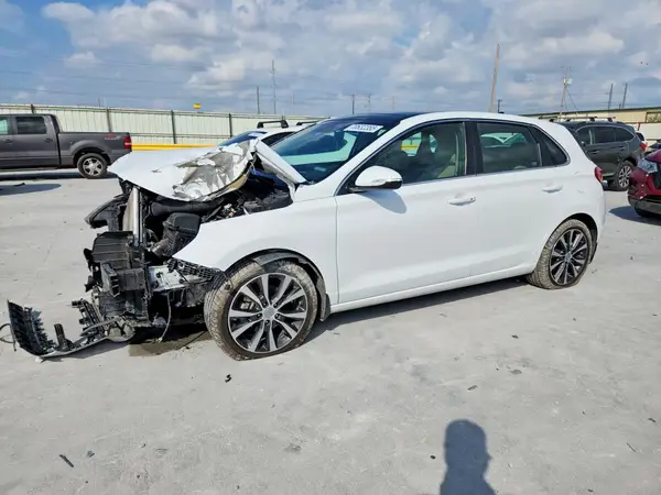 KMHH35LE9LU123643 2020 HYUNDAI ELANTRA - Image 1