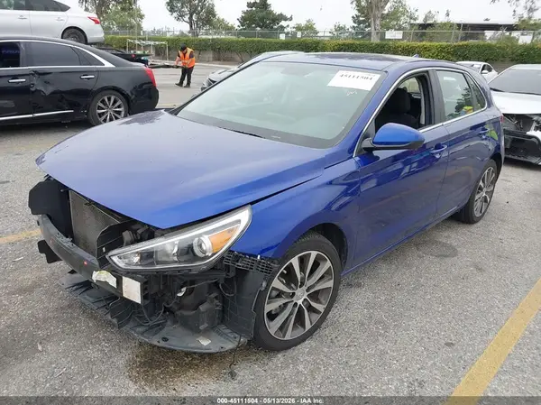 KMHH35LE9LU141947 2020 HYUNDAI ELANTRA - Image 2