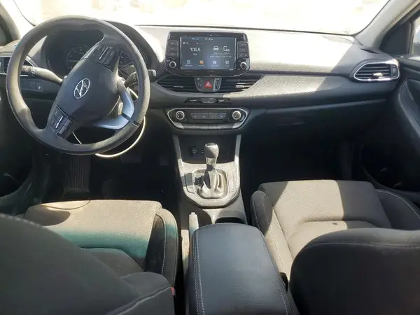 KMHH35LEXJU010667 2018 HYUNDAI ELANTRA - Image 8