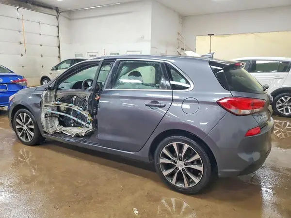KMHH35LEXJU010880 2018 HYUNDAI ELANTRA - Image 2