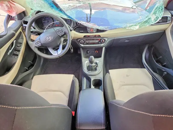 KMHH35LEXJU014167 2018 HYUNDAI ELANTRA - Image 8