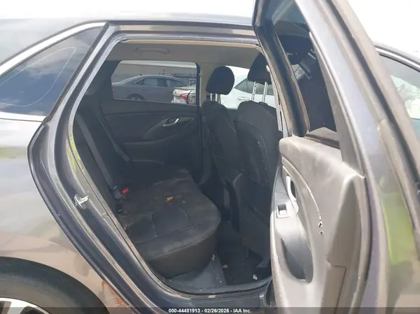 KMHH35LEXJU017814 2018 HYUNDAI ELANTRA - Image 8