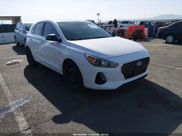 KMHH35LEXJU018123 2018 HYUNDAI ELANTRA - Image 1