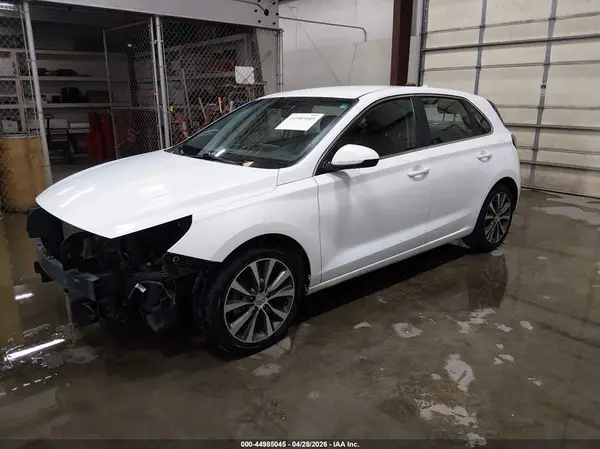 KMHH35LEXJU029896 2018 HYUNDAI ELANTRA - Image 2