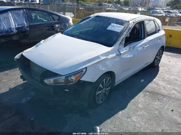KMHH35LEXJU036170 2018 HYUNDAI ELANTRA - Image 2