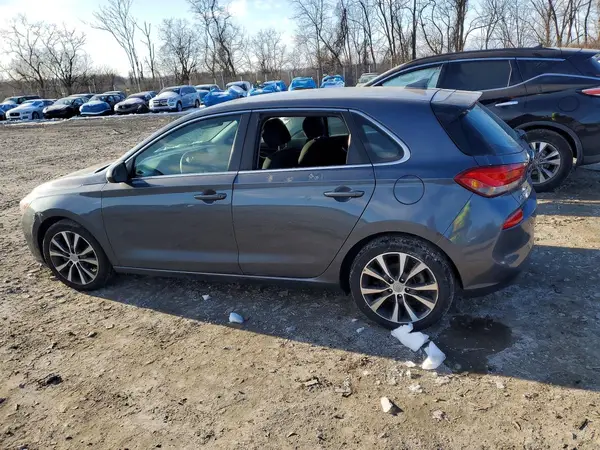 KMHH35LEXJU063921 2018 HYUNDAI ELANTRA - Image 2