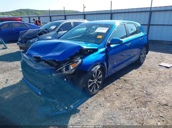 KMHH35LEXJU066818 2018 HYUNDAI ELANTRA - Image 2