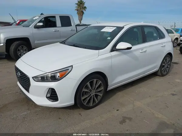 KMHH35LEXJU074109 2018 HYUNDAI ELANTRA - Image 2