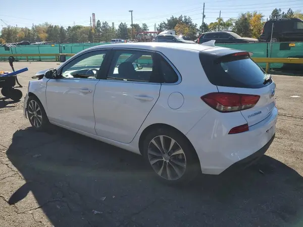 KMHH35LEXKU088920 2019 HYUNDAI ELANTRA - Image 2