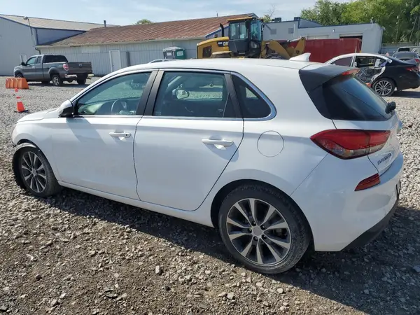 KMHH35LEXLU143738 2020 HYUNDAI ELANTRA - Image 2