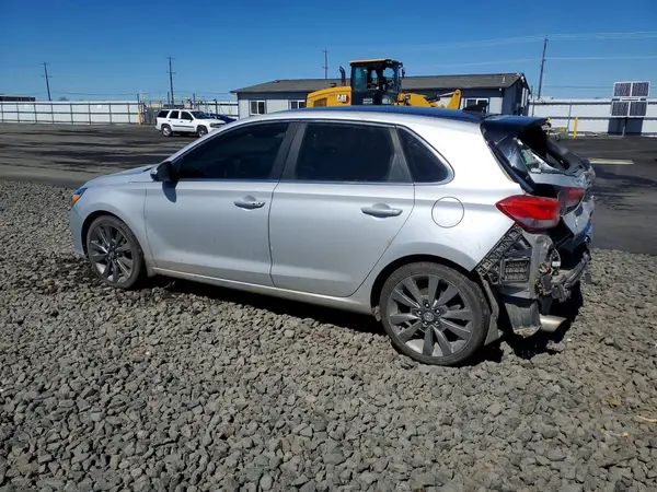 KMHH55LC2JU008971 2018 HYUNDAI ELANTRA - Image 2