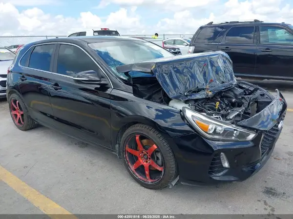 KMHH55LC6JU038894 2018 HYUNDAI ELANTRA - Image 1