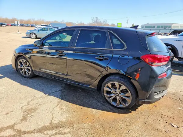 KMHH55LC7KU118769 2019 HYUNDAI ELANTRA - Image 2