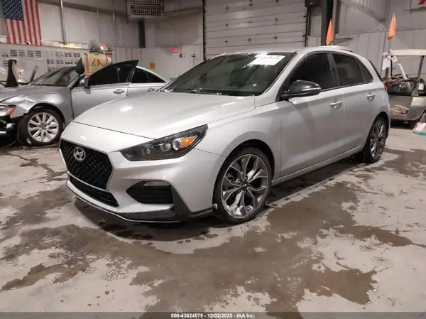 KMHH55LC9KU107854 2019 HYUNDAI ELANTRA - Image 2