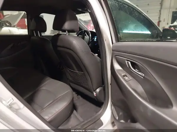 KMHH55LC9KU107854 2019 HYUNDAI ELANTRA - Image 8