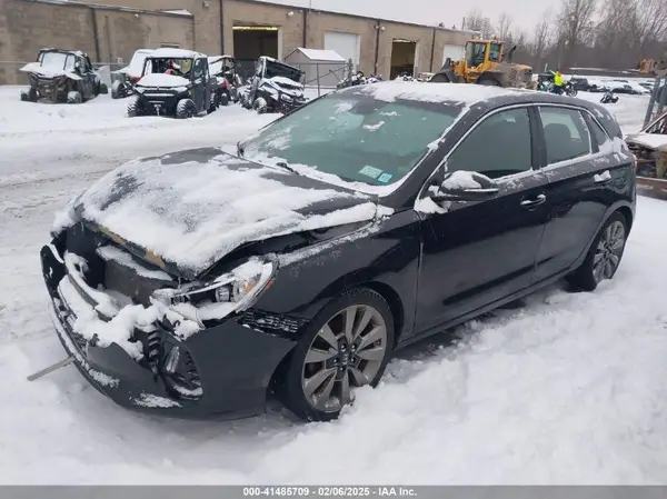KMHH55LCXJU080369 2018 HYUNDAI ELANTRA - Image 2