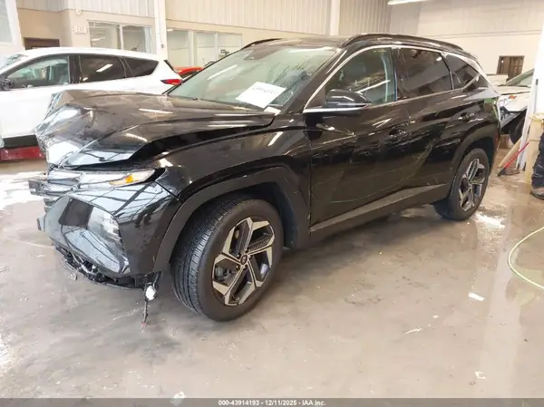 KMHJECAE7PU193456 2023 HYUNDAI TUCSON - Image 2