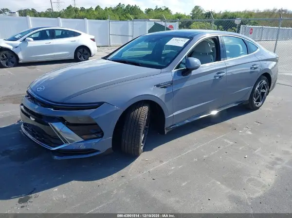 KMHL14JA0RA382039 2024 HYUNDAI SONATA - Image 2