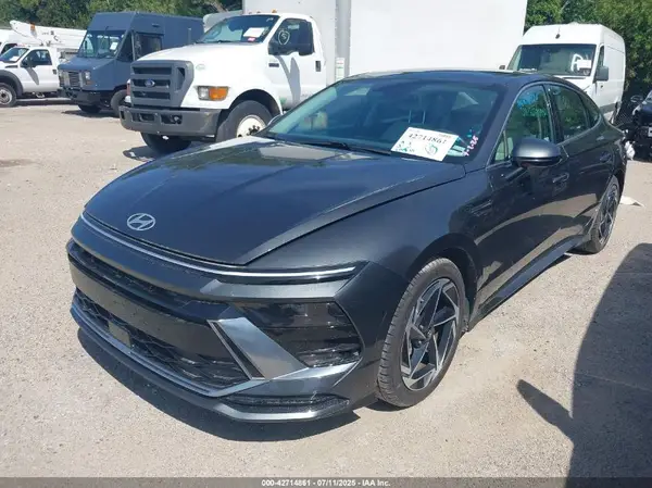 KMHL14JA2RA359913 2024 HYUNDAI SONATA - Image 2