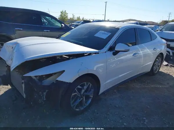 KMHL14JA3MA153007 2021 HYUNDAI SONATA - Image 2