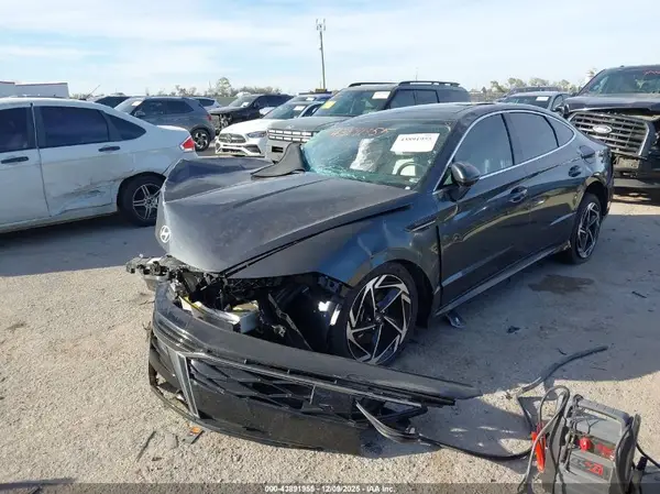 KMHL14JA3RA381886 2024 HYUNDAI SONATA - Image 2