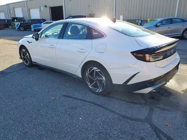 KMHL14JA3RA396484 2024 HYUNDAI SONATA - Image 2