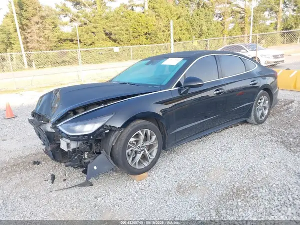 KMHL14JA4PA295077 2023 HYUNDAI SONATA - Image 2