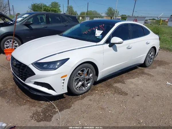 KMHL14JA6NA235718 2022 HYUNDAI SONATA - Image 2