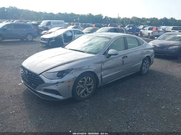 KMHL14JA7PA330064 2023 HYUNDAI SONATA - Image 2