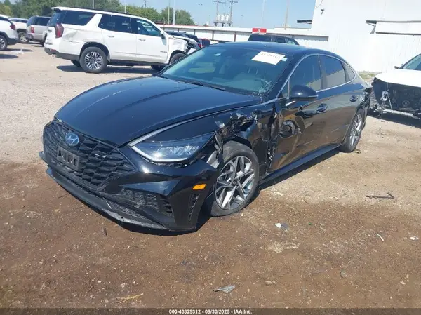 KMHL14JA9PA260096 2023 HYUNDAI SONATA - Image 2