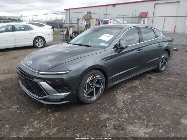 KMHL14JA9RA396747 2024 HYUNDAI SONATA - Image 2
