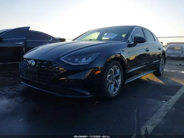 KMHL14JAXPA294094 2023 HYUNDAI SONATA - Image 2