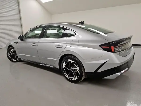 KMHL14JAXRA413152 2024 HYUNDAI SONATA - Image 2