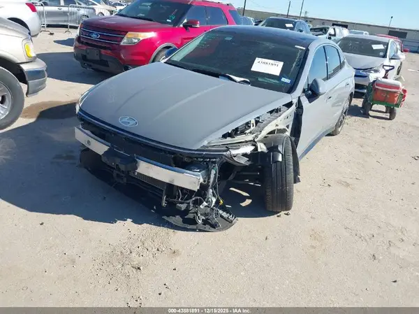KMHL14JAXRA424037 2024 HYUNDAI SONATA - Image 2