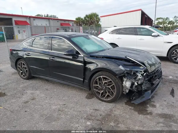 KMHL14JC2PA275394 2023 HYUNDAI SONATA - Image 1