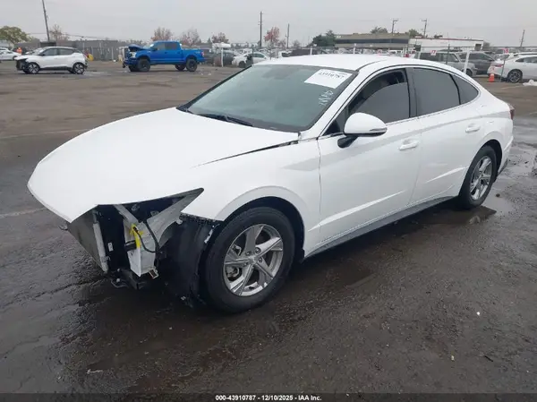 KMHL24JA1PA315136 2023 HYUNDAI SONATA - Image 2