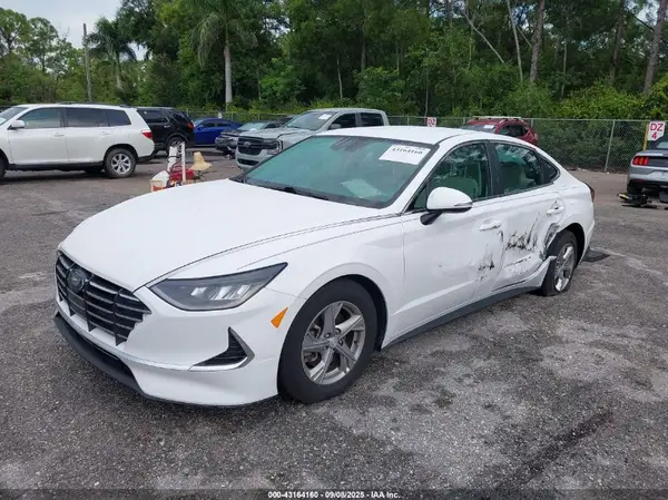 KMHL24JA4PA258737 2023 HYUNDAI SONATA - Image 2