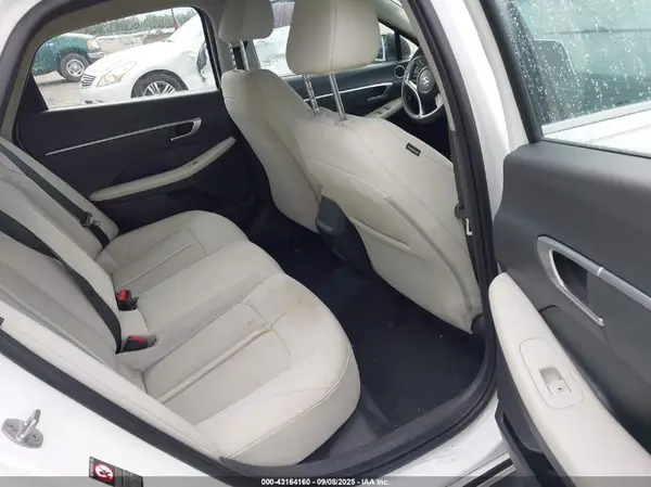 KMHL24JA4PA258737 2023 HYUNDAI SONATA - Image 8