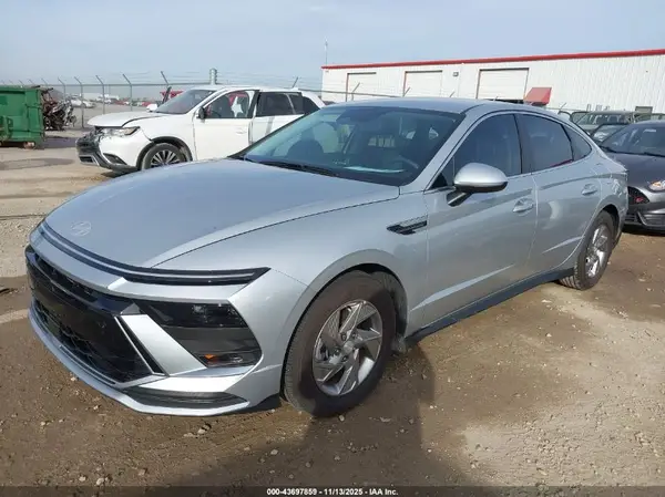 KMHL24JA5SA506261 2025 HYUNDAI SONATA - Image 2