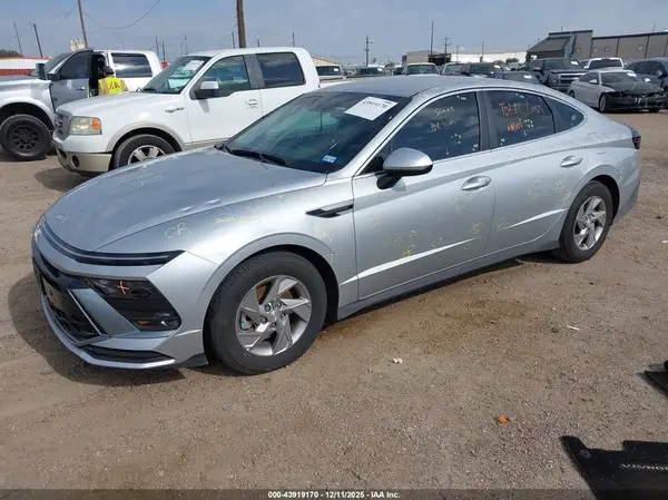 KMHL24JAXSA471751 2025 HYUNDAI SONATA - Image 2